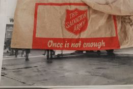 A small collection of aviation / aircraft related photographs and collectors cards.