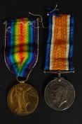 A World War One / medal group pair ( Victory Medal & Great War 1914-1918 Medal) .