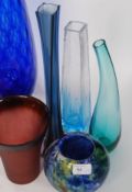 GLASS; A collection of 7x pieces of studio glass to include vases, large brandy glass,