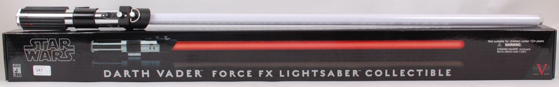 MASTER REPLICAS STAR WARS LIGHTSABER;