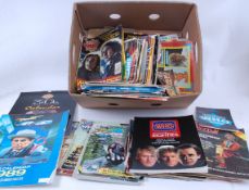 DOCTOR WHO; A large collection of vintage Doctor Who magazines and calendars,