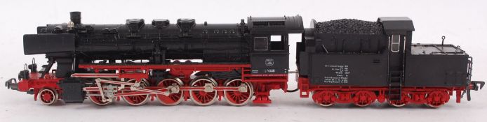 FLEISCHMANN; HO gauge 50058 railway trainset locomotive and tender in black livery, by Fleischmann.