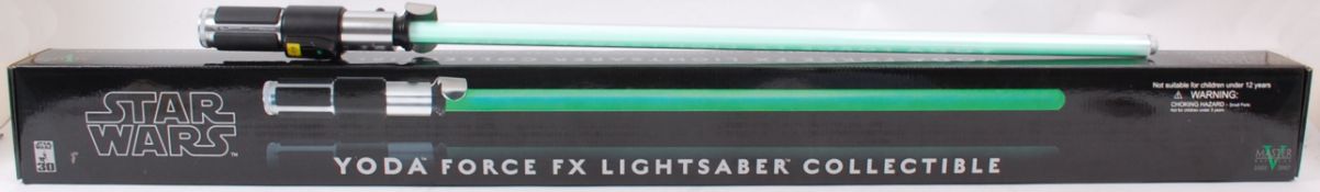 MASTER REPLICAS STAR WARS LIGHTSABER;