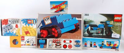 LEGO: A good collection of vintage boxed Lego building playsets, comprising of: 103, 393, 696, 937,