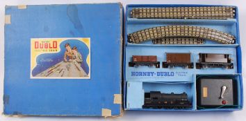 HORNBY DUBLO; An original vintage Hornby Dublo boxed railway trainset EDG7,