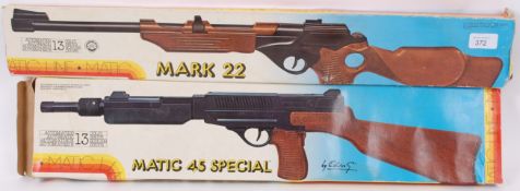 TOY GUNS;