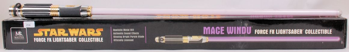 MASTER REPLICAS STAR WARS LIGHTSABER;