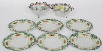 2 19th century Japanese porcelain scallo