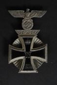 A World War I German iron cross medal, first class, with white metal back plate,