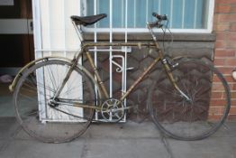 A stunning vintage 1960's gentlemans Claud Butler Town bike,