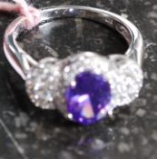 A white metal 925 silver,