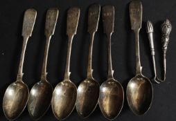 A set of 6 silver hallmarked  teaspoons bearing hallmarks for Thomas Stone of Exeter 1866.