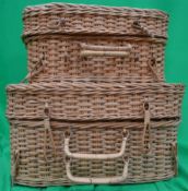 Two vintage wicker baskets of similar fo