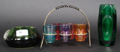 A retro set of drinking glasses  together with a Whitefriars dish and a green glass vase