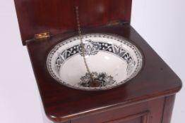 A Victorian mahogany pedestal wash stand.