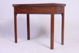 A 19th century Georgian metamorphic mahogany writing table desk.