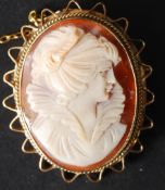 A 9ct gold cameo brooch having fabulous cameo portrait of a maiden.