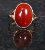 A 9ct gold ring gentlemans signet ring