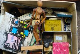 A large quantity of vintage artist pieces to include a vintage artist manikin, vintage paint trays,