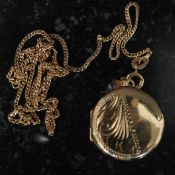 A 9ct gold locket and 9ct gold chain, the locket being chase decorated, of lozenge shape.