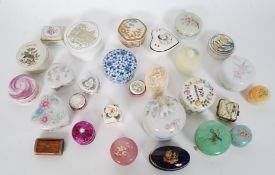 A large collection of assorted ceramic and other trinket boxes