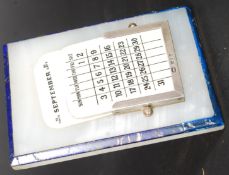 A silver hallmarked marble base desk top calander complete with the ivorine cards.