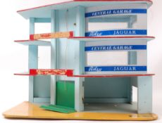 GARAGE; A fabulous vintage 1960's / 1970's childs toy advertising diecast car garage.