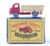 MOKO LESNEY; An original vintage Matchbox Moko Lesney diecast model No 40 Bedford Tipper.