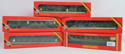 HORNBY; A collection of 5x Hornby 00 gauge railway trainset boxed carriages,