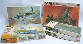 MODEL KITS; 5x vintage plastic model kits to include Hasegawa, Revell and others.