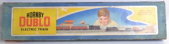 HORNBY; A fantastic Hornby Dublo trainset, within the original box, comprising of 69567 locomotive,