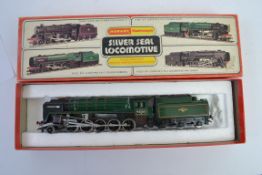 HORNBY; Original Hornby 00 gauge Silver Seal Locomotive R861 Evening Star locomotive,