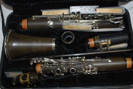 SELMER OF LONDON STERLING CLARINET with its mouthpiece and case.