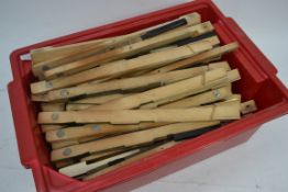 A full set of vintage early 20th century ivorine piano keys  together with the ebonised keys

UK,