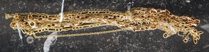 A collection of 8 9ct gold ladies neckla