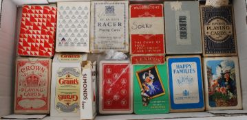A quantity of assorted vintage playing c