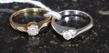 2 9ct gold diamond rings to include whit