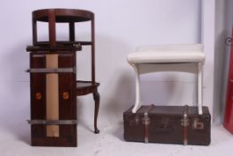 A collection of retro items to include a