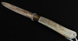 A Victorian silver and mother of pearl hallmarked fruit knife / pen knife.