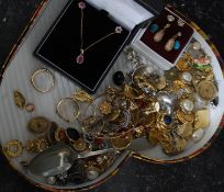 A quantity of costume jewellery to include some 375 9ct gold marked pieces,