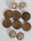 A collection of antique buttons to include 2x art nouveau hallmarked silver examples,