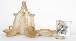 A collection of 4x Royal Worcester blush ivory pieces along with another.