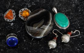 A collection of inset silver vintage ladies jewellery to include a  banded Botswana agate stone