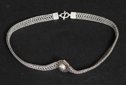 A silver 925 ladies choker necklace of m