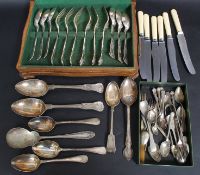 An oak cased canteen of cutlery, along w