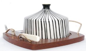 A vintage retro 1950's Wyncraft ceramic and teak cheese dish set complete with knife.