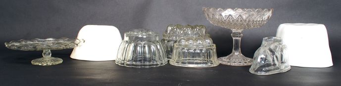 A mixed collection of vintage glassware and ceramics to include 6x vintage jelly moulds (four glass,