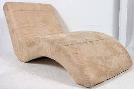 A modern large deep contemporary chaise longue in the manner of Le Corbusier by Odeon Furniture