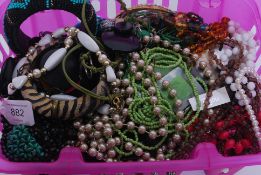 A collection of costume jewellery to inc