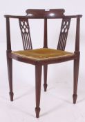An Edwardian Mahogany inlaid corner chai
